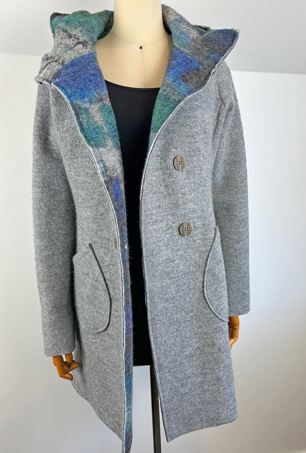 CAR COAT · platinum