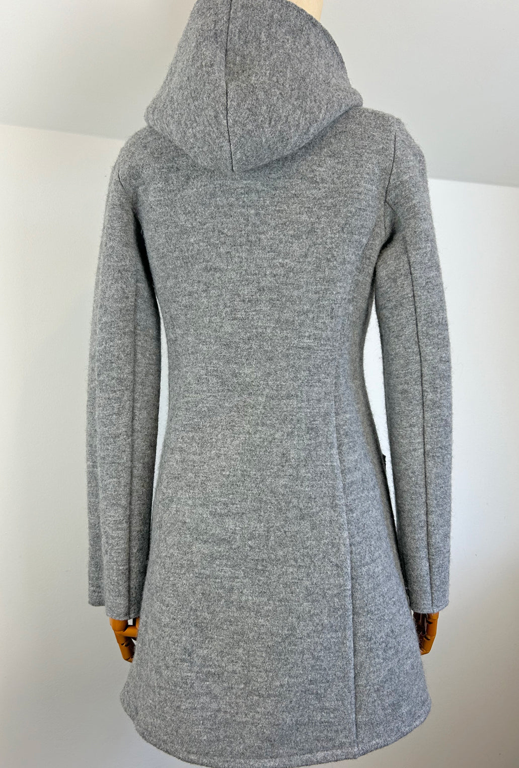 CAR COAT · platinum